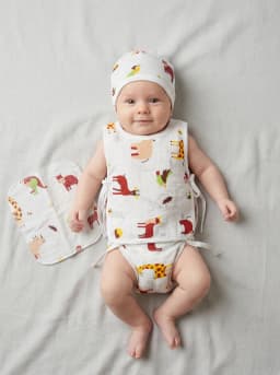 Newborn White Animal Print 5-Piece Cotton Jhabla and Nappies Set