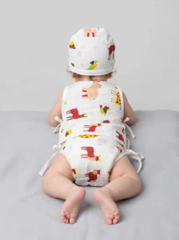 Newborn White Animal Print 5-Piece Cotton Jhabla and Nappies Set